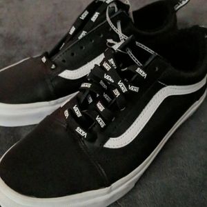 VANS VAULT OG OLD SKOOL Leather Shoes 8